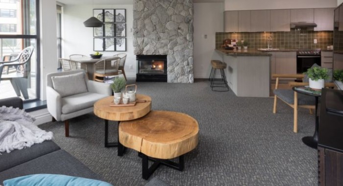 Crystal Lodge & Suites, Whistler ski chalet, image 4
